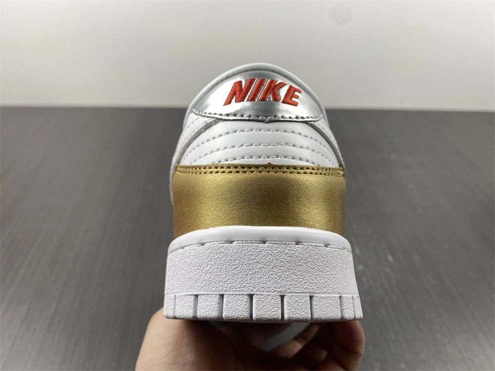 Nike Women's Dunk Low 'Heirloom' DH4403-700 (W)
