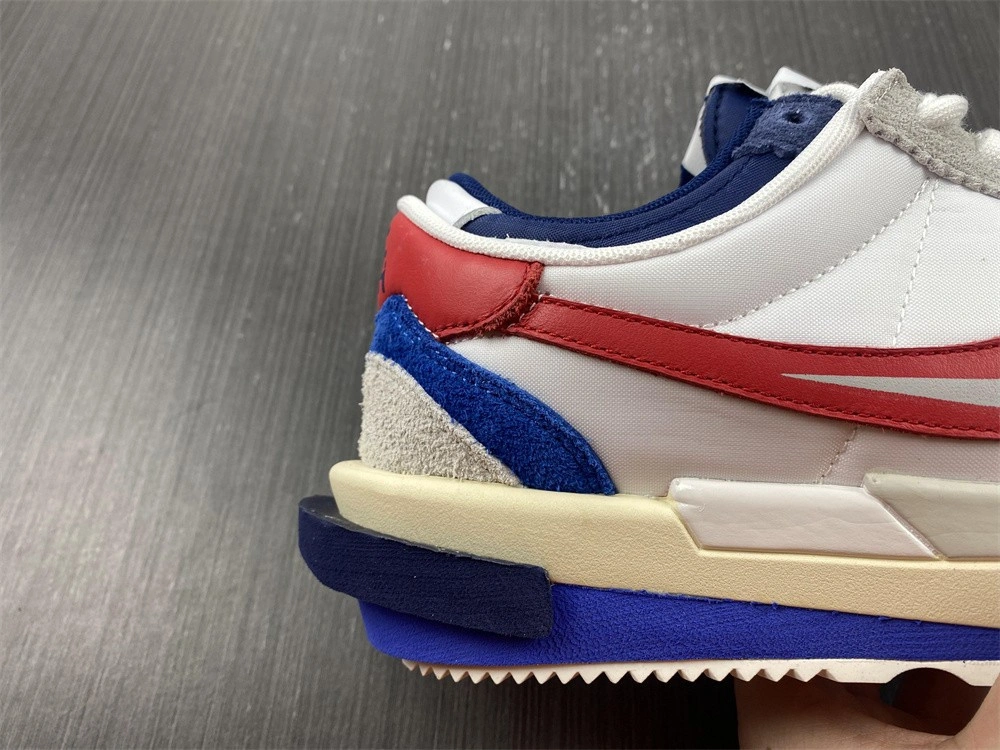 Nike Zoom Cortez SP sacai White University Red Blue  DQ0581-100