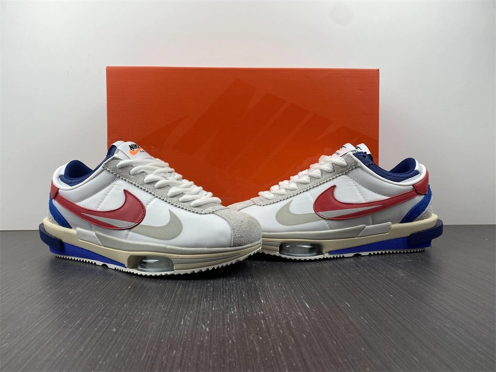 Nike Zoom Cortez SP sacai White University Red Blue  DQ0581-100