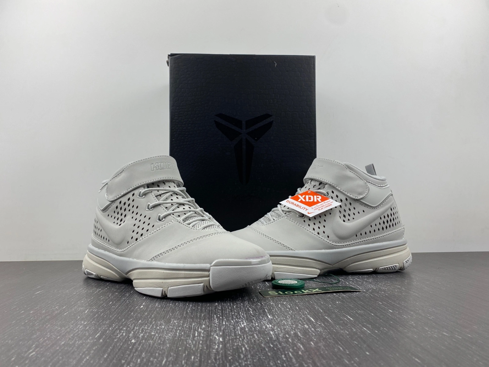 Nike Zoom Kobe 2 'Fade To Black - 869452 003