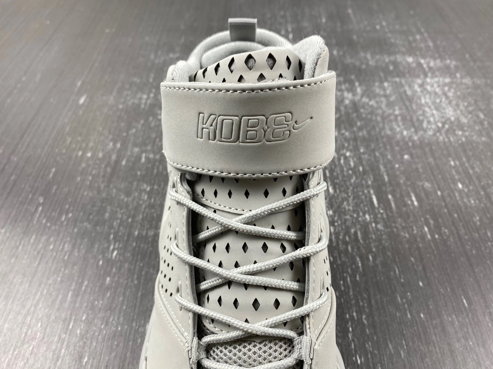 Nike Zoom Kobe 2 'Fade To Black - 869452 003