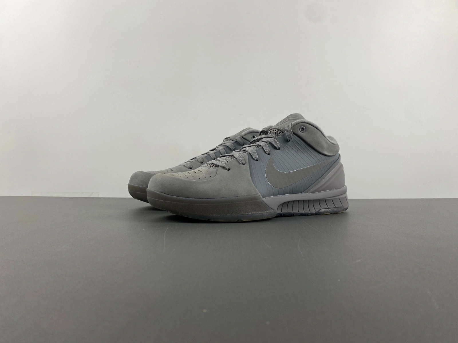 Nike Zoom Kobe 4 'Fade To Black' 869450-005