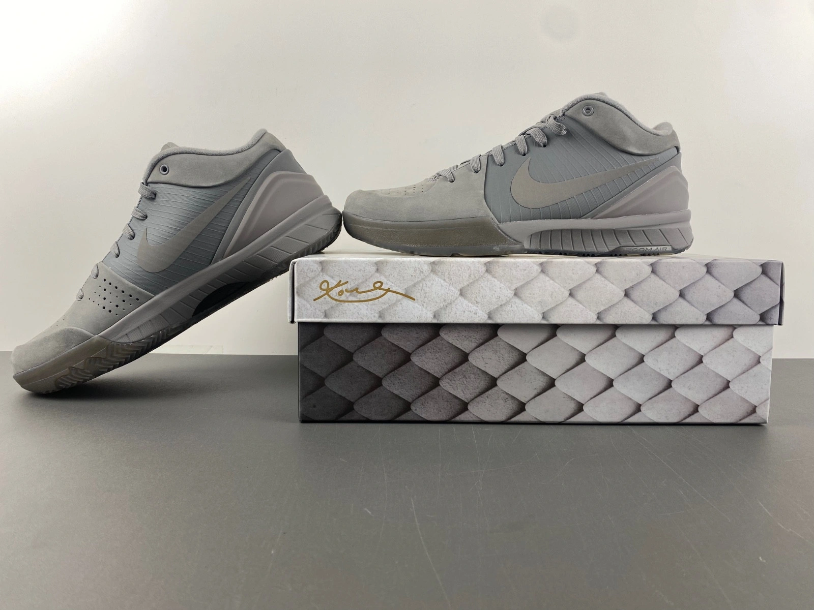 Nike Zoom Kobe 4 'Fade To Black' 869450-005