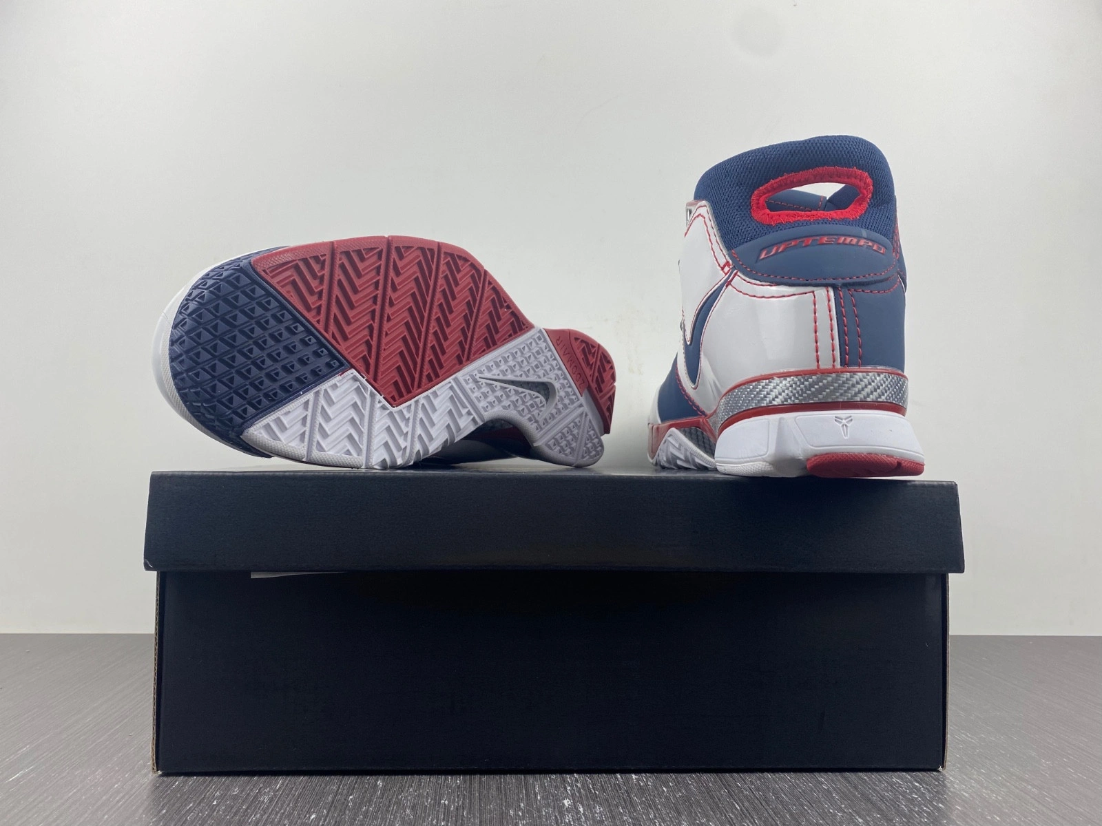 Nike Zoom Kobe1 Protro ZK1  AQ2728-400