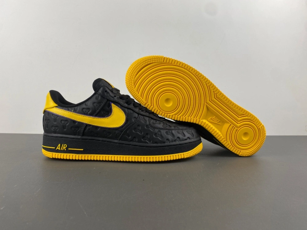 Nike x Kobe Bryant Baskets Air Force 1 'Lakers Away  HV5122001