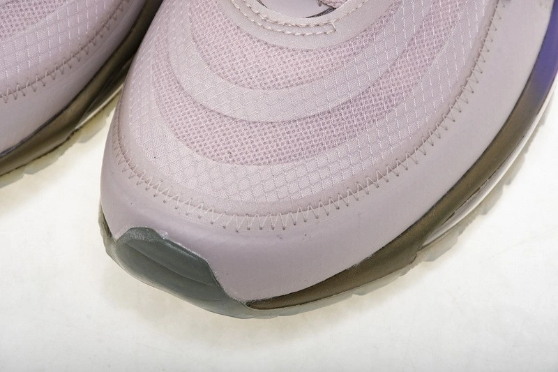 OWT  Nike Air Max 97 Queen AJ4585-600