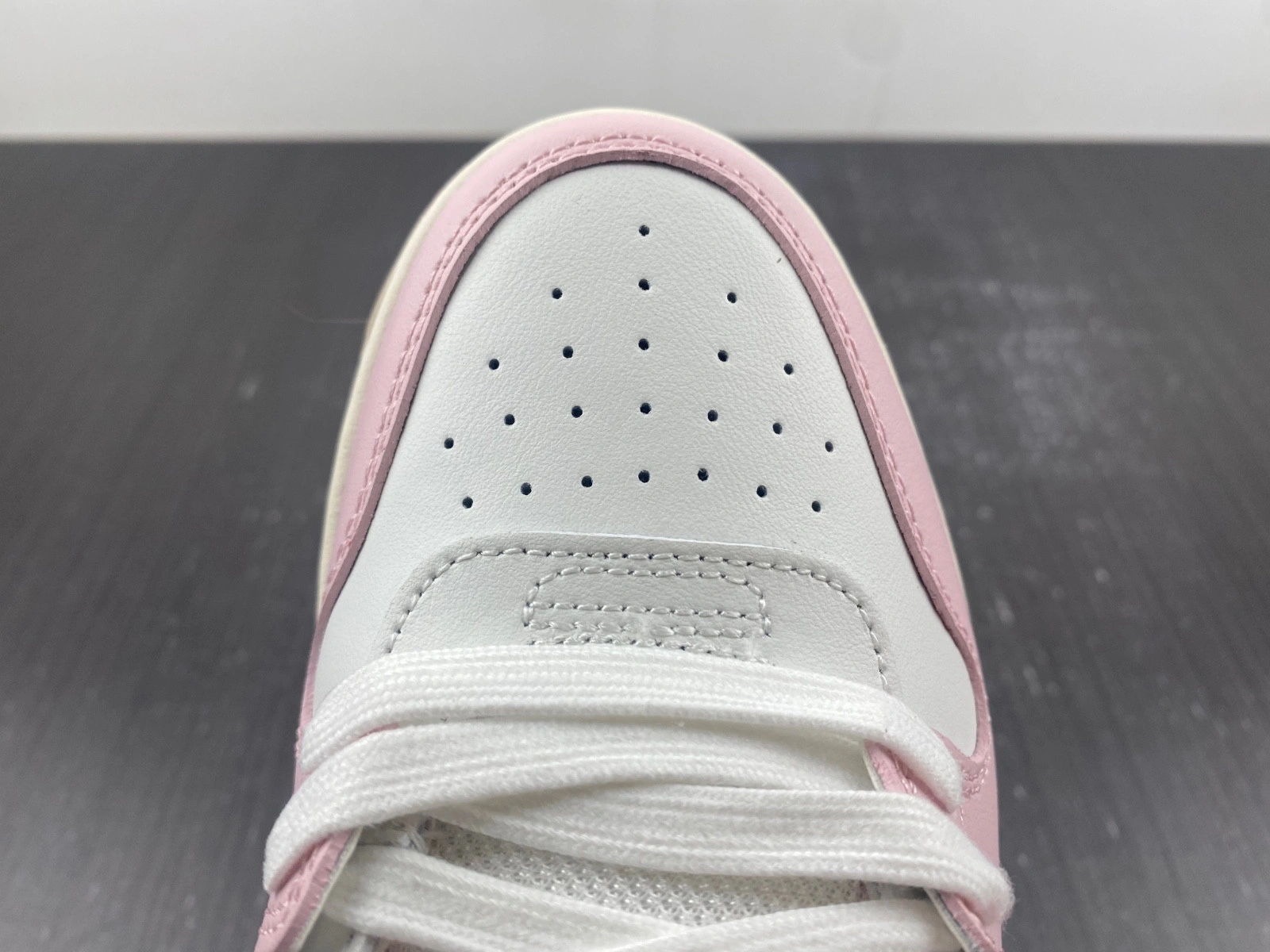 OWT  OUT OF OFFICE SNEAKERS