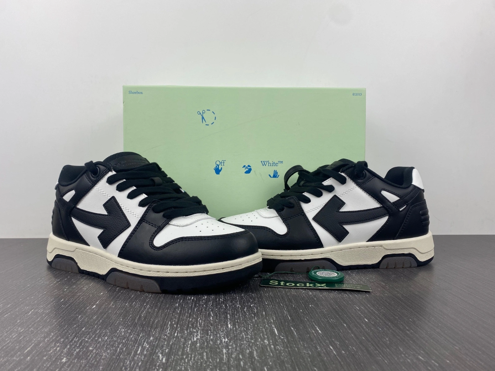OWT  OUT OF OFFICE SNEAKERS