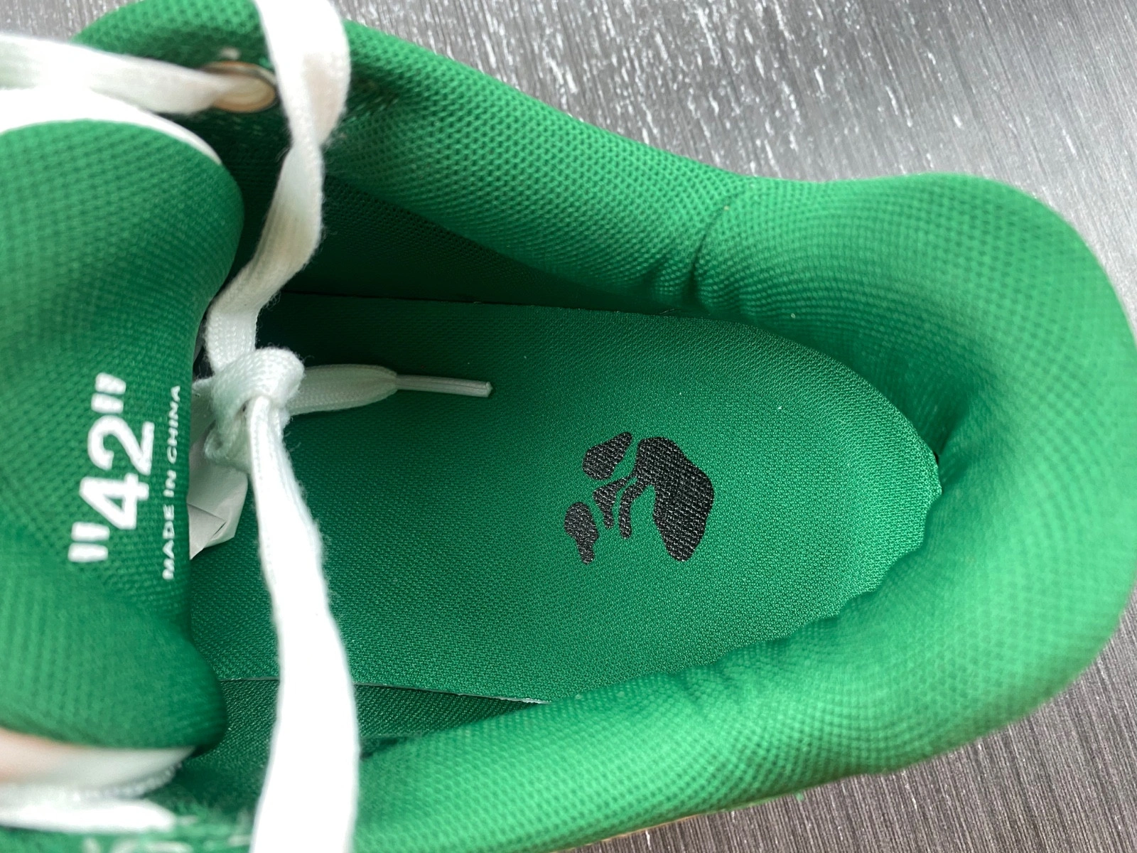 OWT  OUT OF OFFICE SNEAKERS