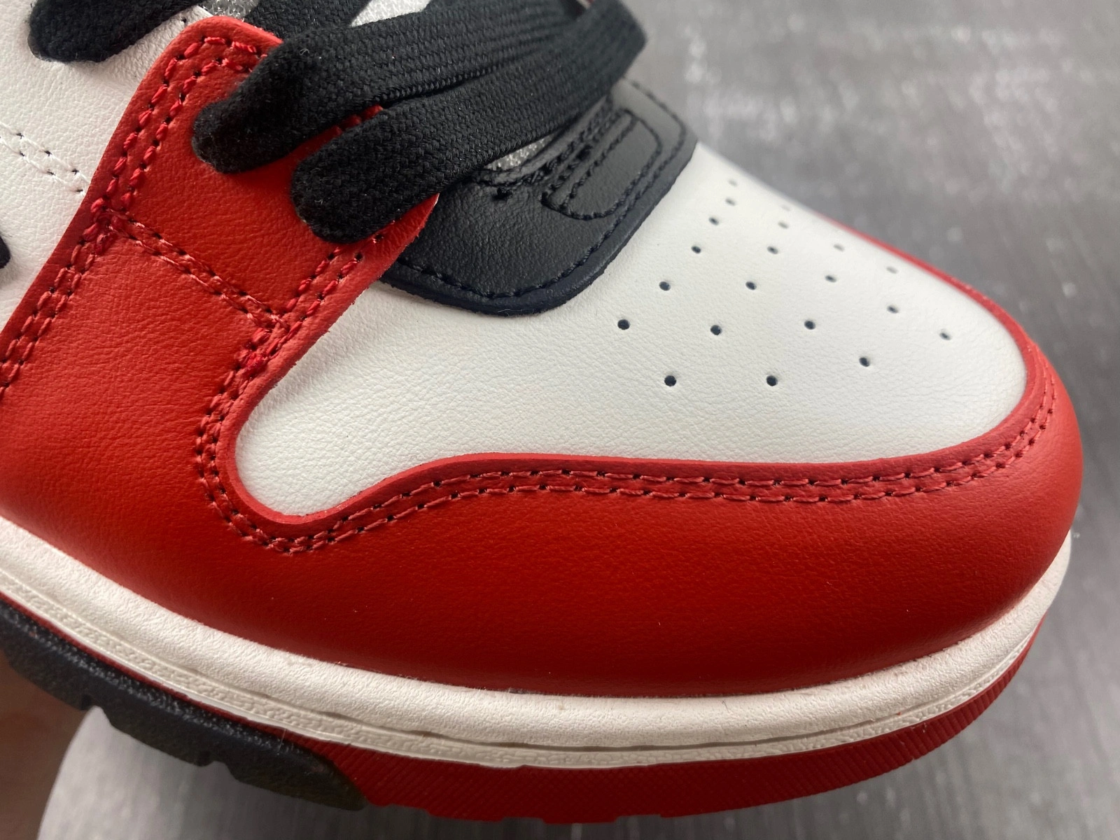OWT  OUT OF OFFICE SNEAKERS