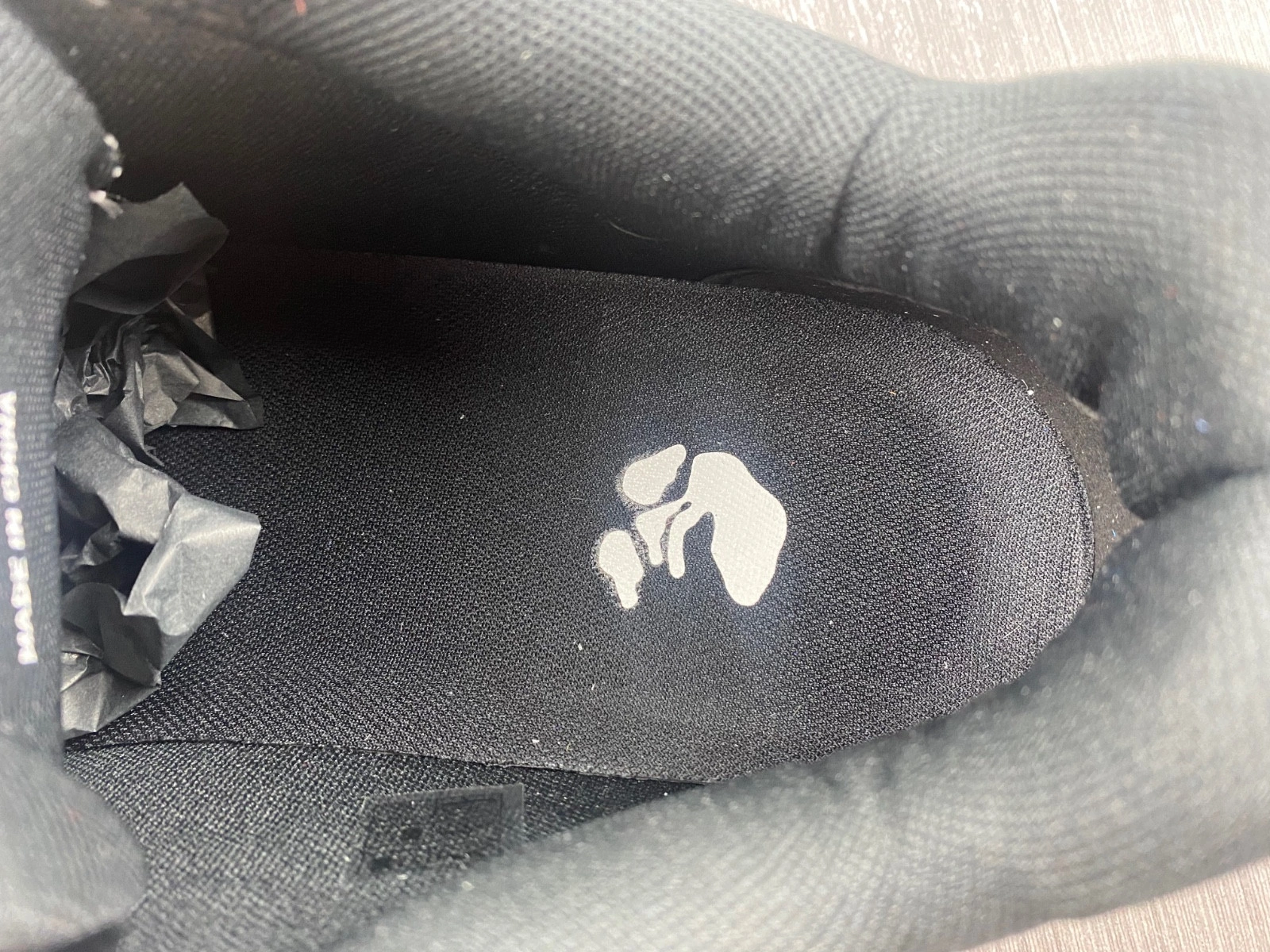OWT  OUT OF OFFICE SNEAKERS