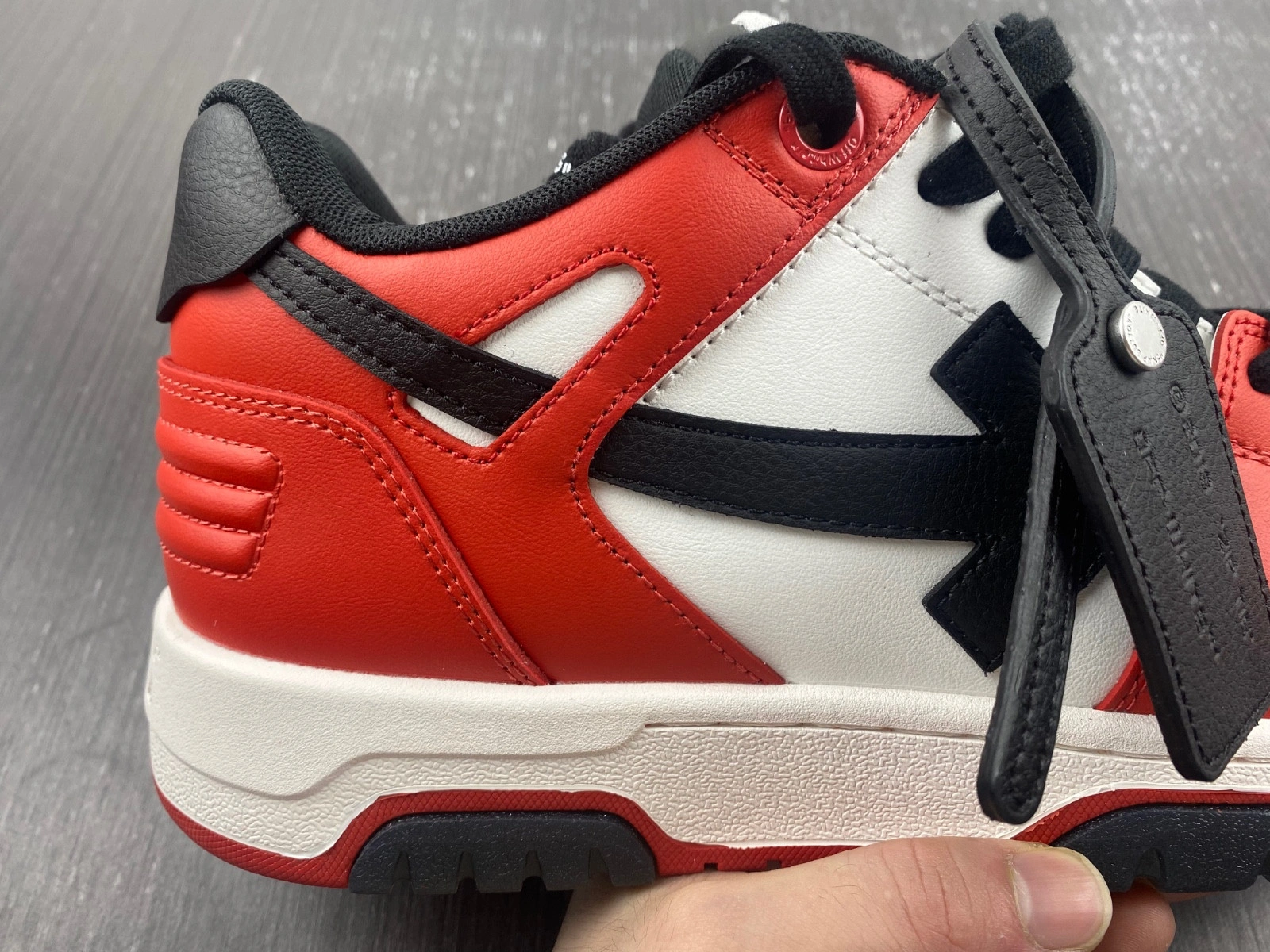 OWT  OUT OF OFFICE SNEAKERS