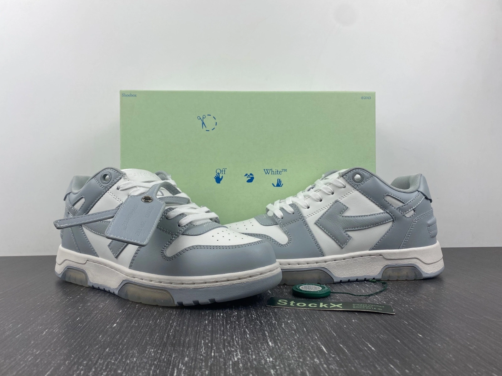 OWT  OUT OF OFFICE SNEAKERS