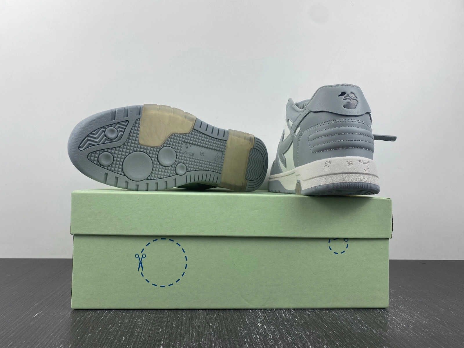 OWT  OUT OF OFFICE SNEAKERS