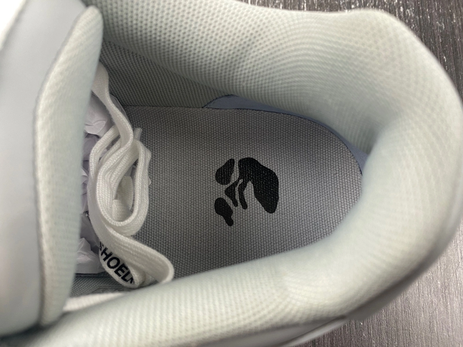 OWT  OUT OF OFFICE SNEAKERS