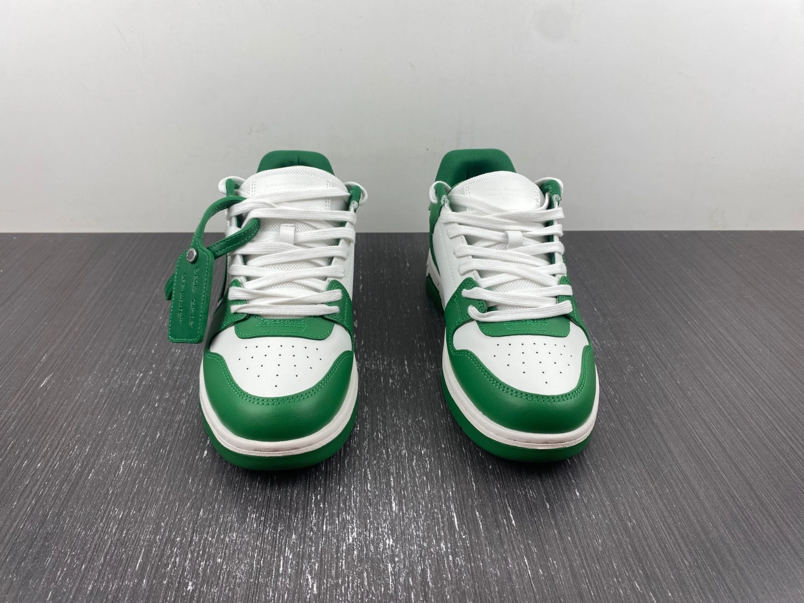 OWT  OUT OF OFFICE SNEAKERS