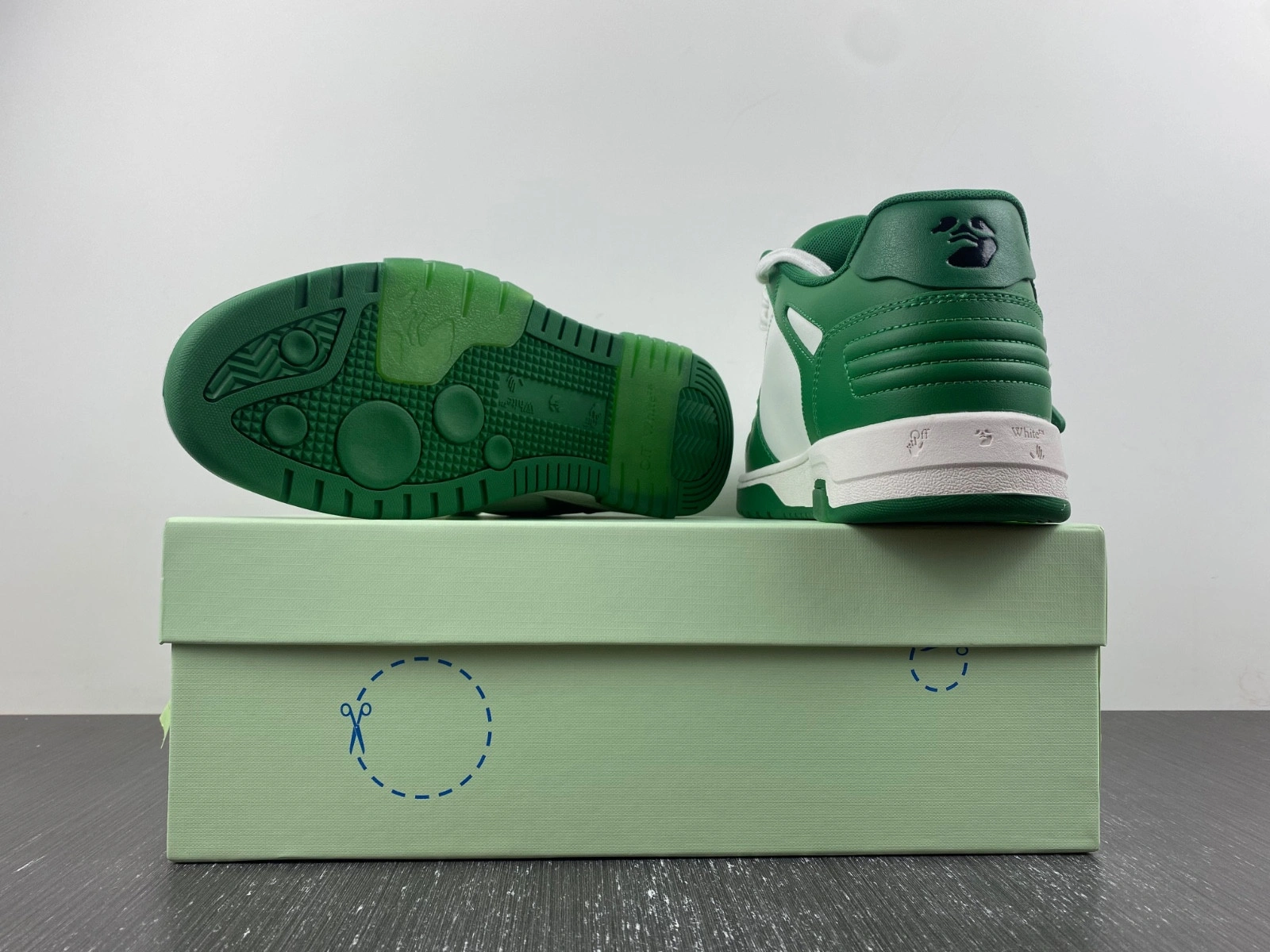 OWT  OUT OF OFFICE SNEAKERS