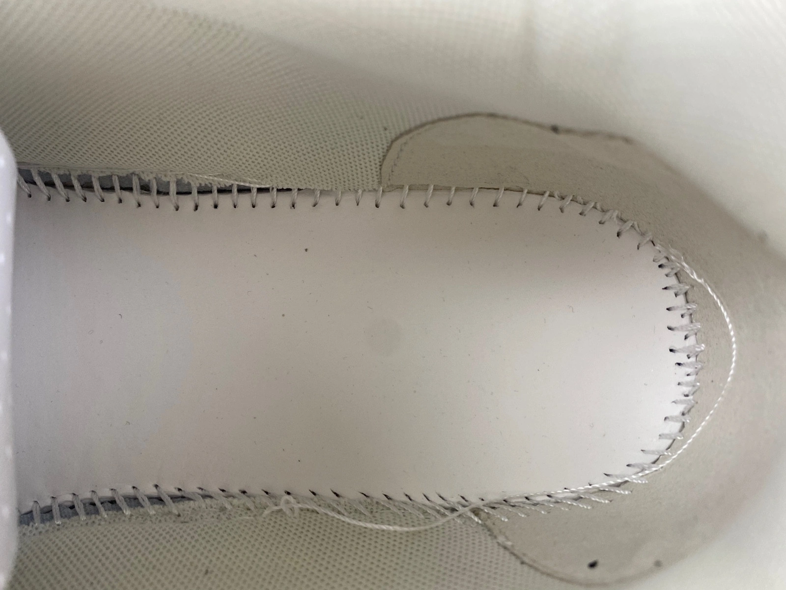 OWT  OUT OF OFFICE SNEAKERS