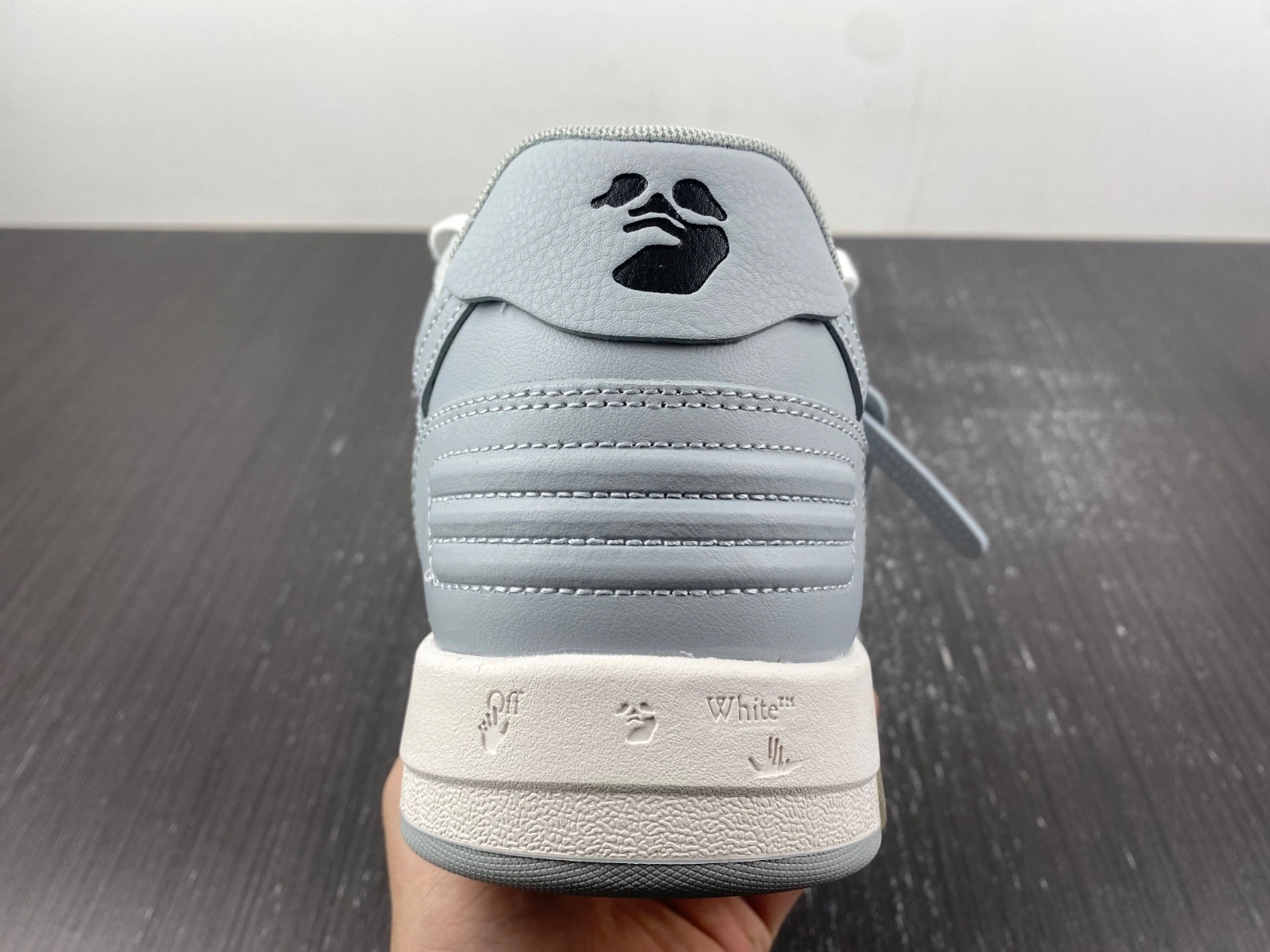 OWT  SNEAKERS