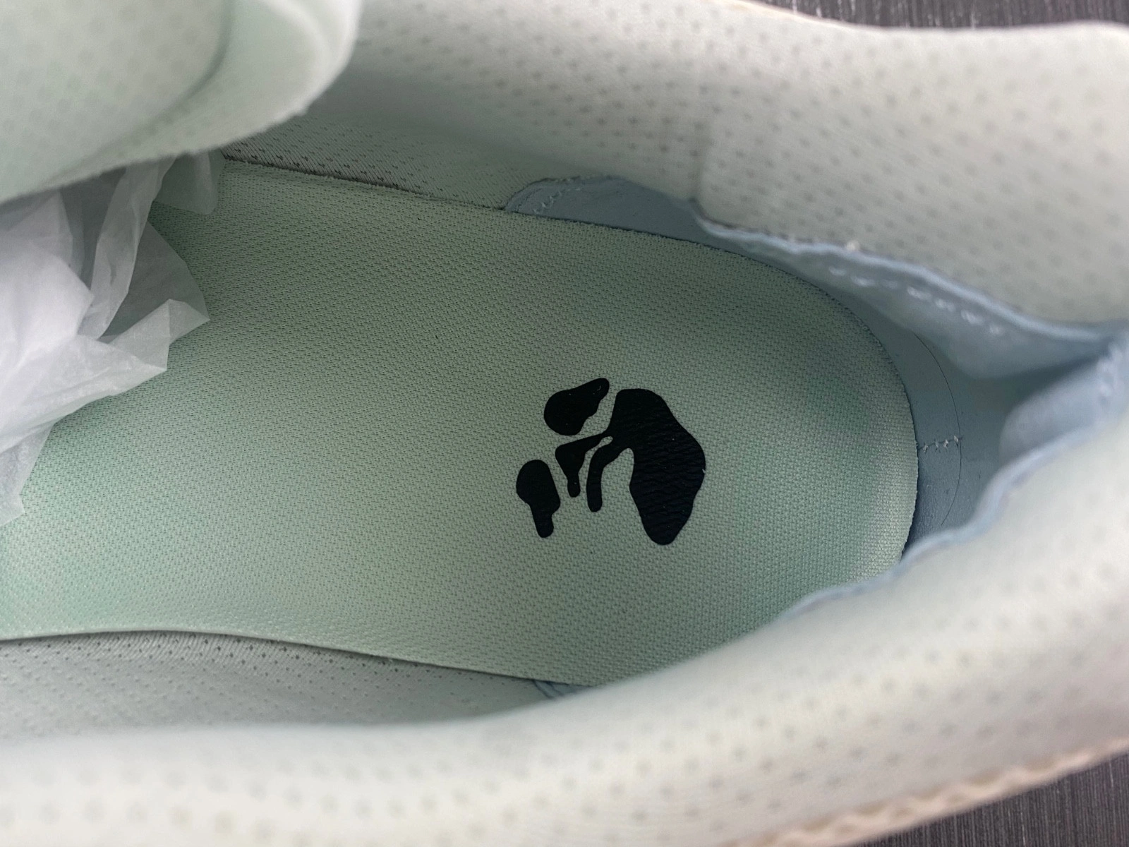OWT 19FW ODSY-1000 SNEAKERS