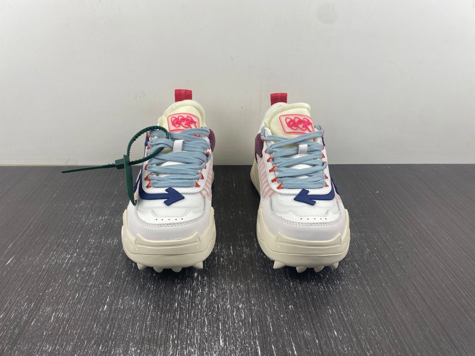 OWT 19FW ODSY-1000 SNEAKERS