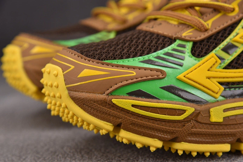 OWT Be Right Back Brown Yellow SNEAKERS