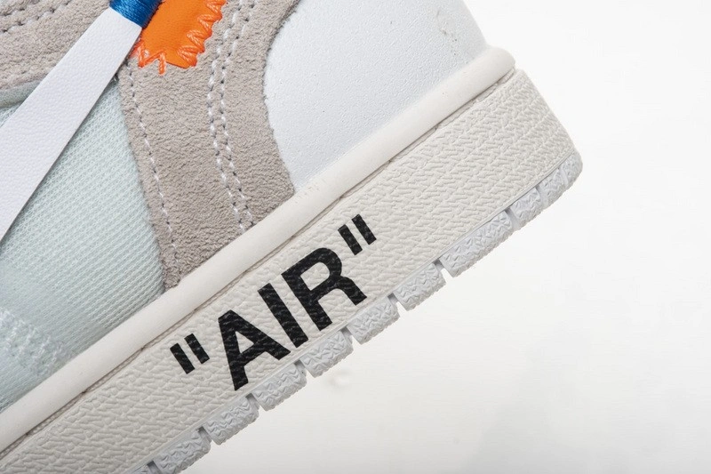 OWT NIKE Air Jordan 1 retro high White  AQ0818-100