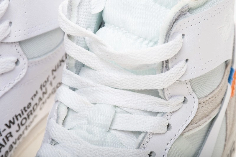 OWT NIKE Air Jordan 1 retro high White  AQ0818-100