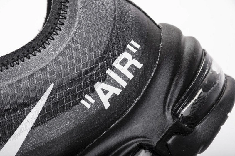 OWT NIKE Air Max 97 Black  AJ4585-001