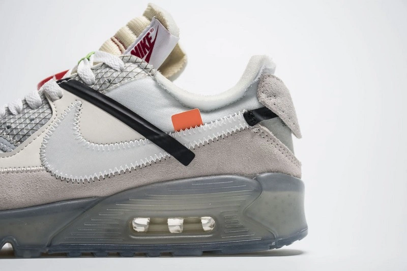 OWT Nike Air Max 90 AA7293-100