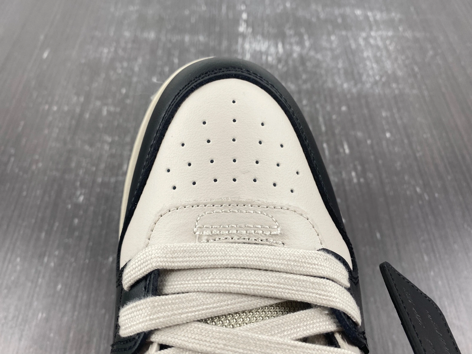 OWT OUT OF OFFICE SNEAKERS