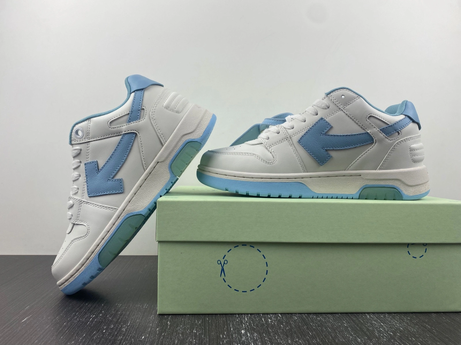 OWT OUT OF OFFICE SNEAKERS