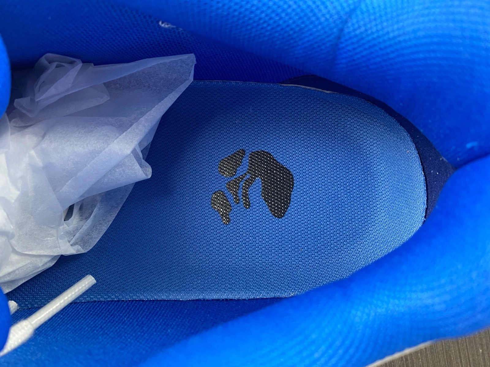 OWT OUT OF OFFICE SNEAKERS
