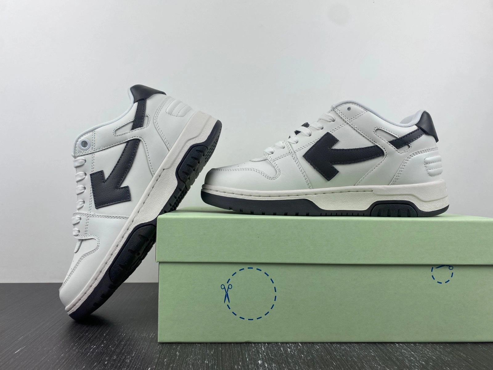 OWT OUT OF OFFICE SNEAKERS