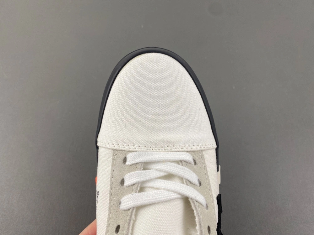 OWT c o Virgil Abloh Vulc Low Top Sneaker