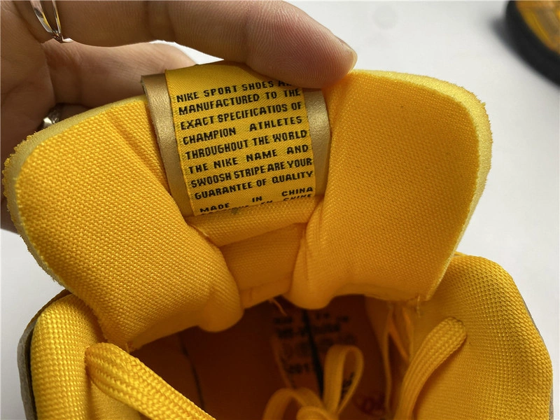 OWT x Nike Air Rubber Dunk “University Gold  CU6015-700