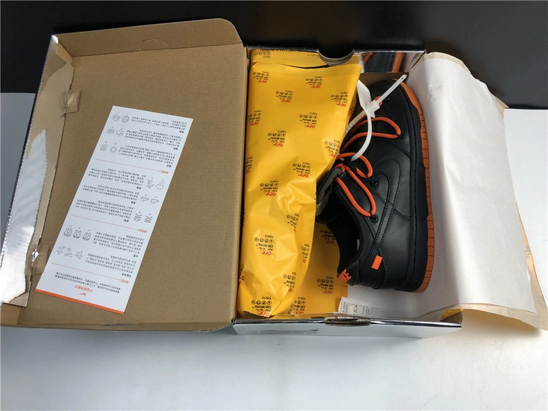 OWT x Nike Dunk Low  CT0856-002