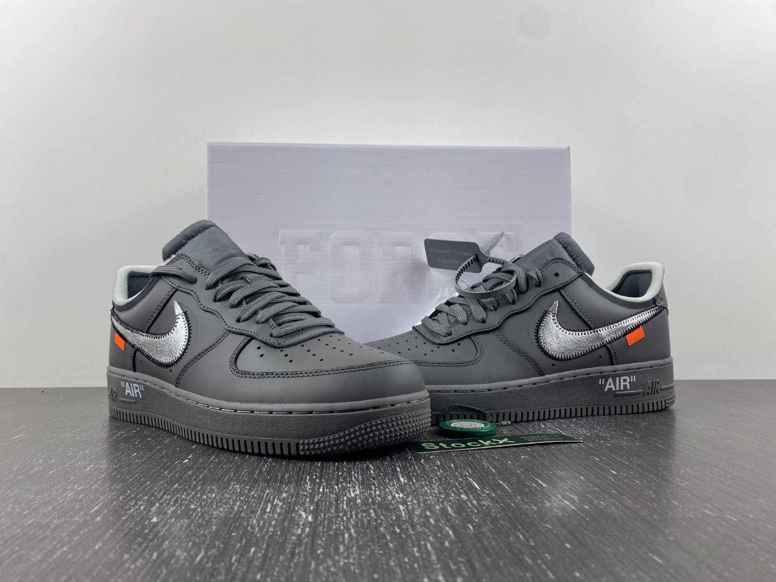 Off-White™ x Nike Air Force 1  DX1419-500