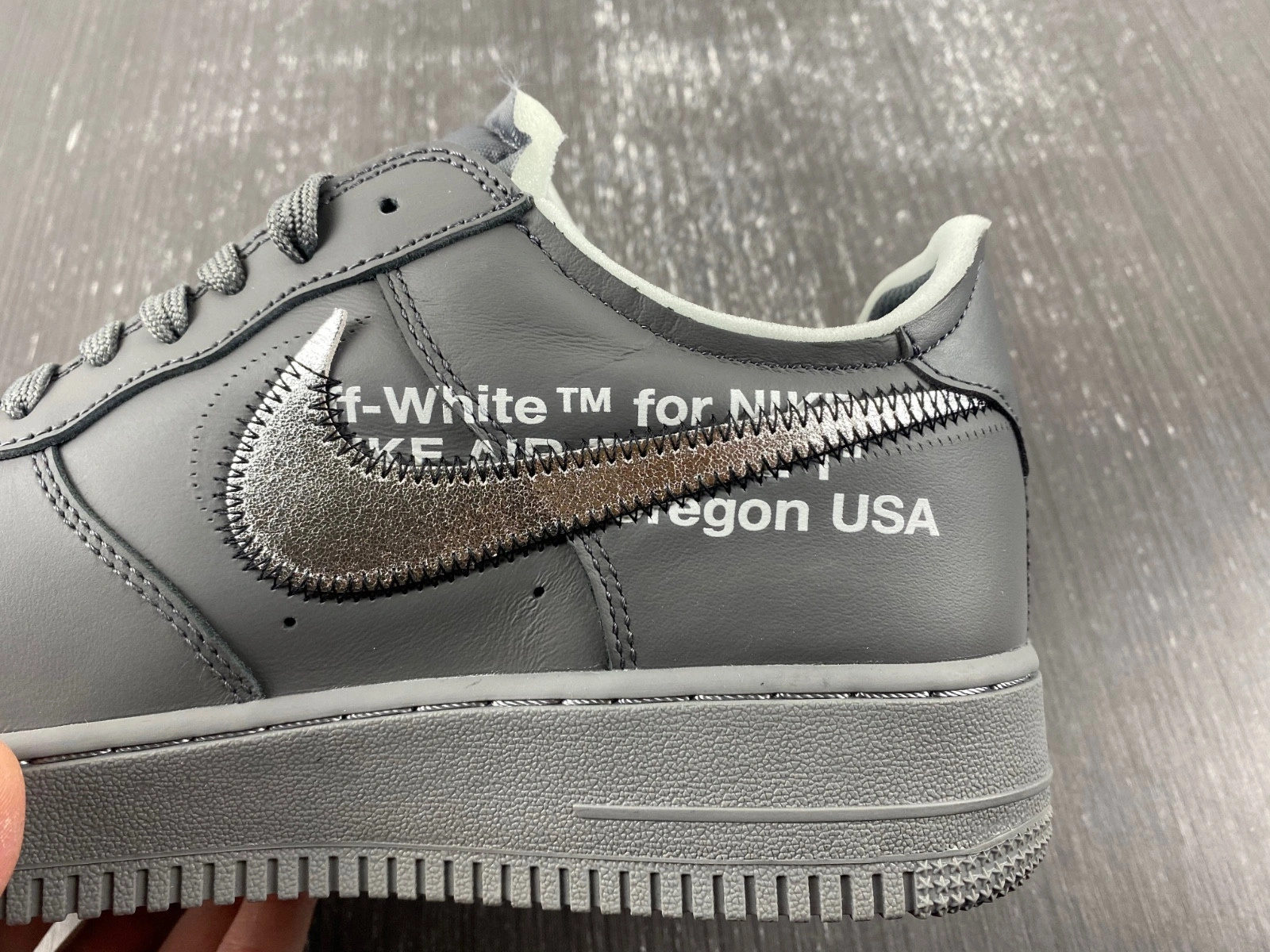 Off-White™ x Nike Air Force 1  DX1419-500