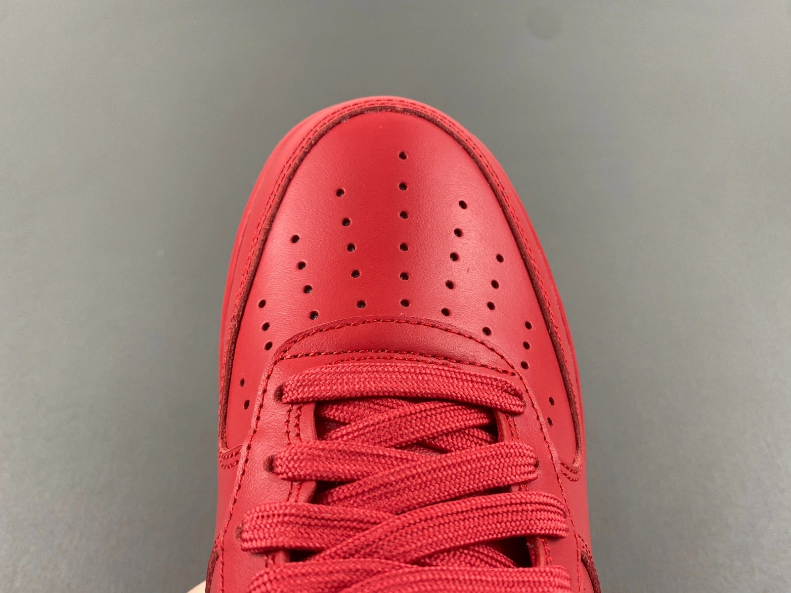 Off White x Nike Air Force 1 Red  AO4297-600