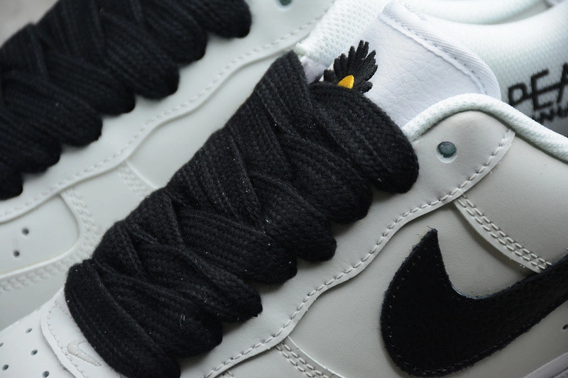 PEACEMINUSONE X AIR FORCE 1 PARA-NOISE WHITE BLACK   DD3223-100