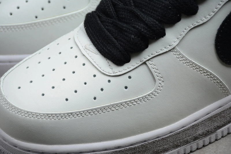 PEACEMINUSONE X AIR FORCE 1 PARA-NOISE WHITE BLACK   DD3223-100