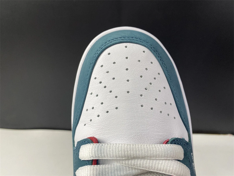 Parra Nike SB Dunk Low 2021 DH7695-100