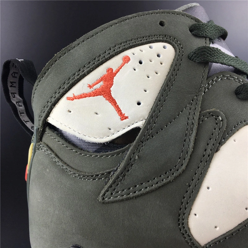 Patta x Air Jordan 7 Retro SP 'Icicle'  AT3375 100