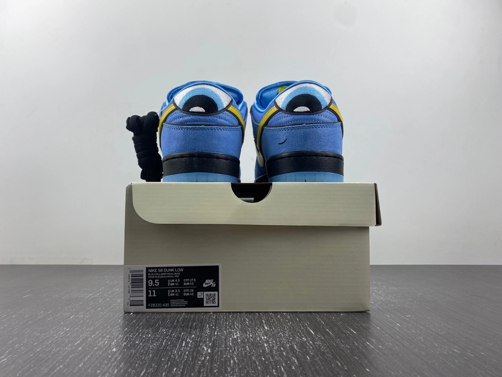 Powerpuff Girls x Nike SB Dunk Low 