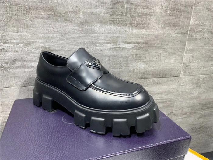 Pra leather shoes