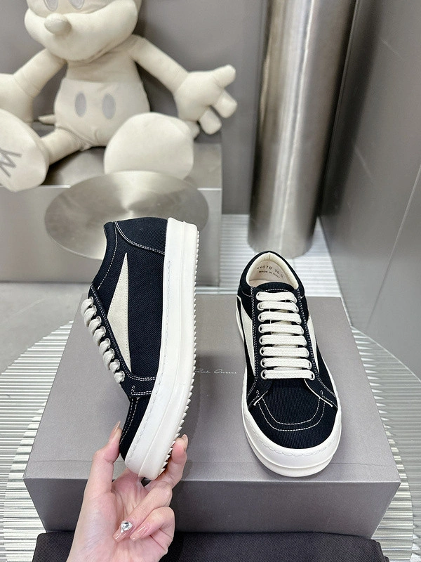 Rick Owens Sneaker