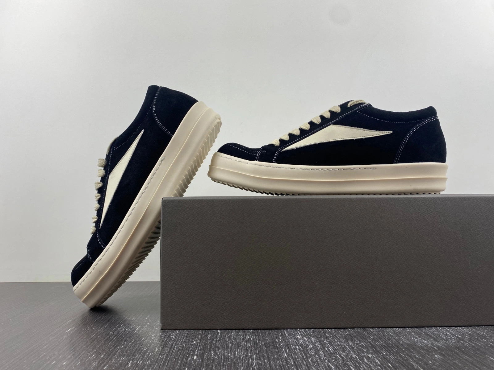 Rick Owens Sneaker