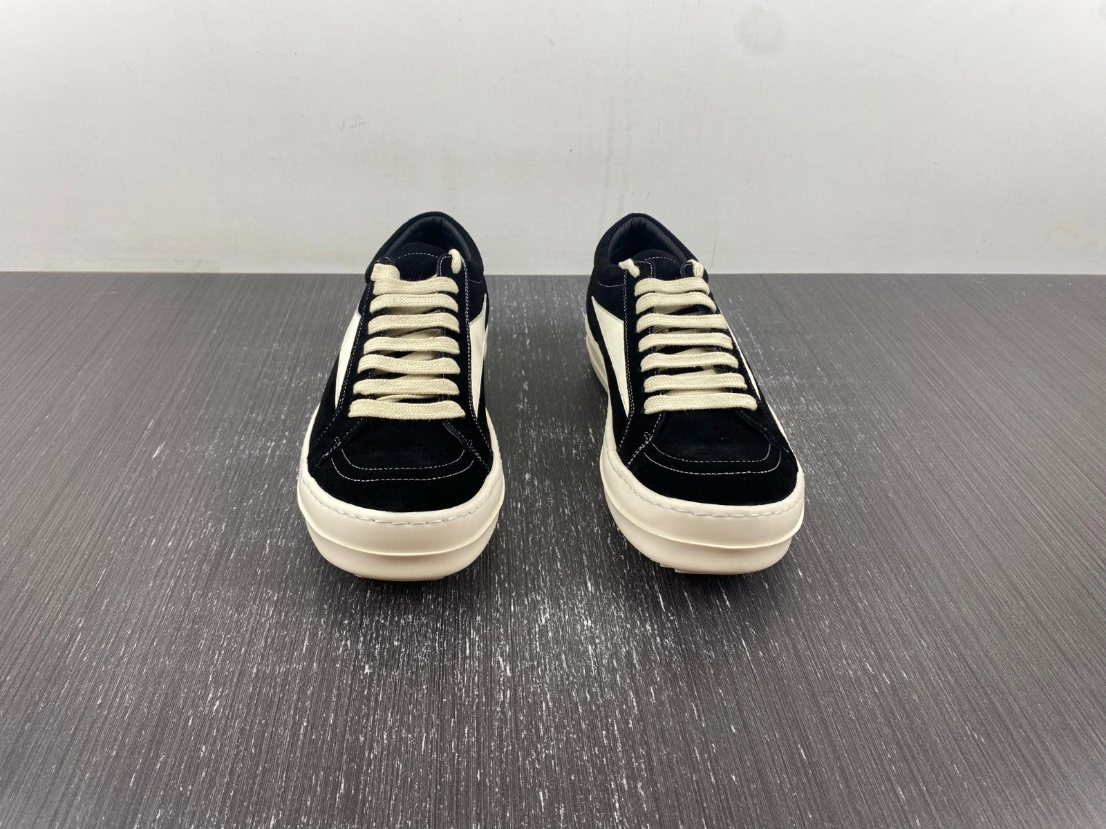 Rick Owens Sneaker