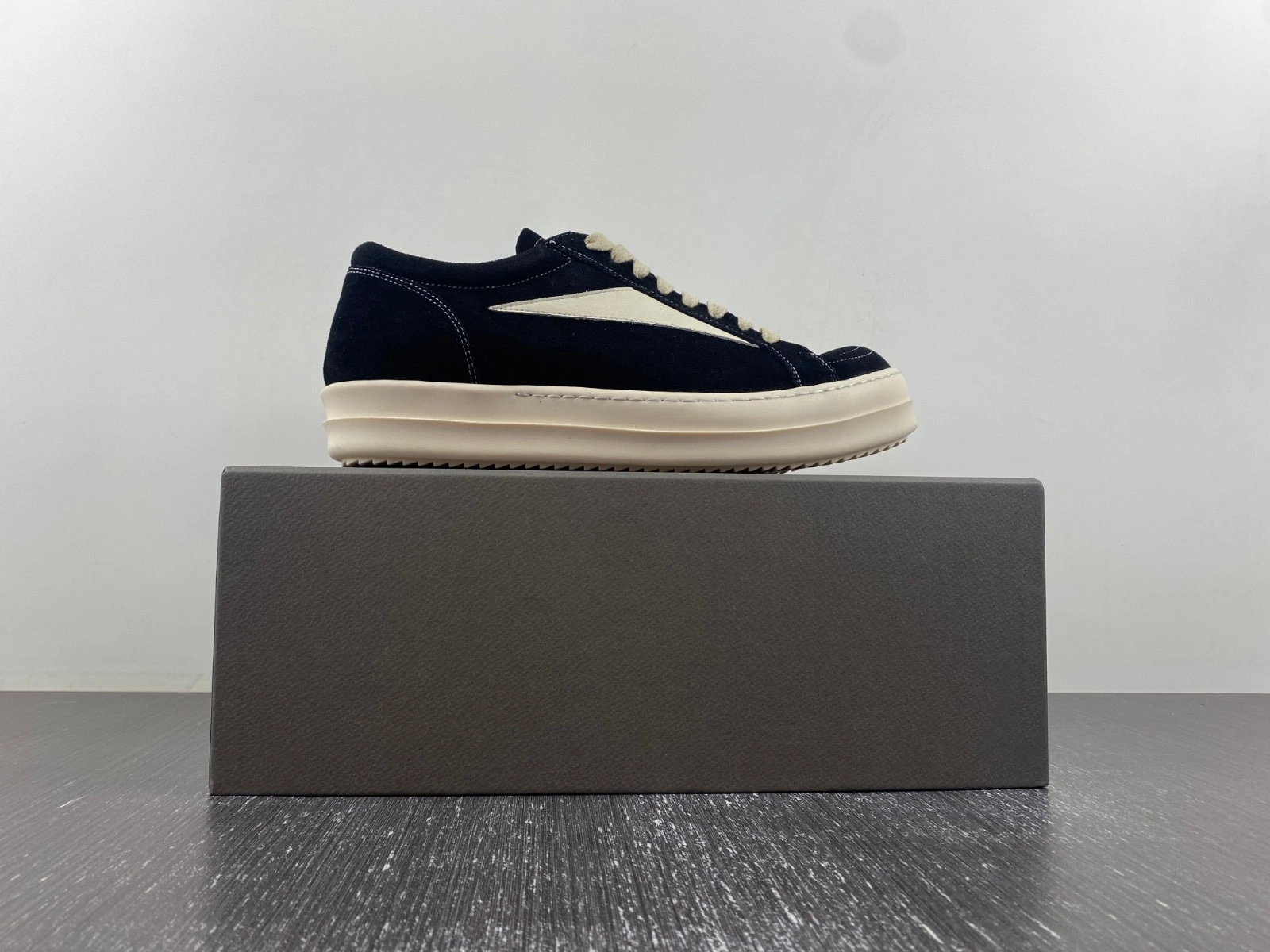 Rick Owens Sneaker